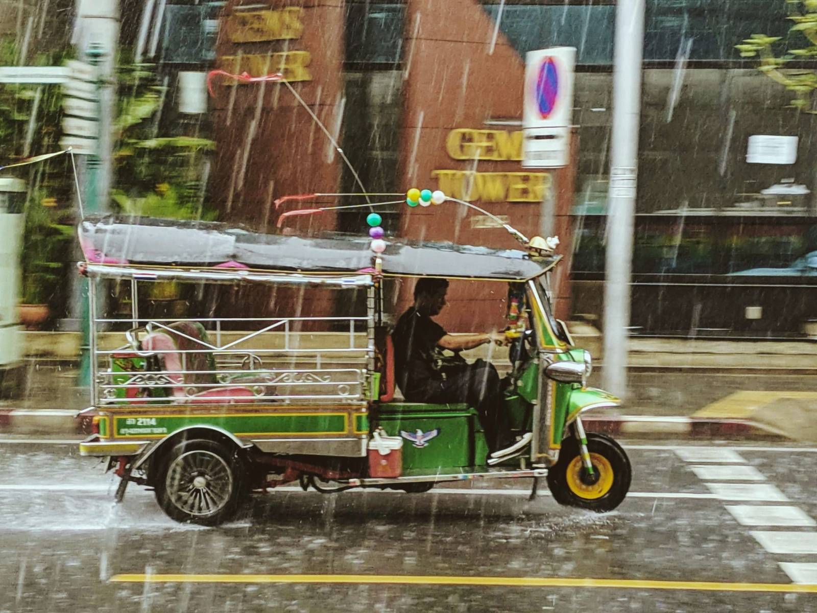 Wanneer ga je naar Thailand? De twee kusten en het brandseizoen