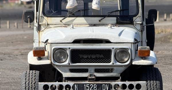 Vanuit Malang: per jeep naar de Bromo bij zonsopkomst of zonsondergang