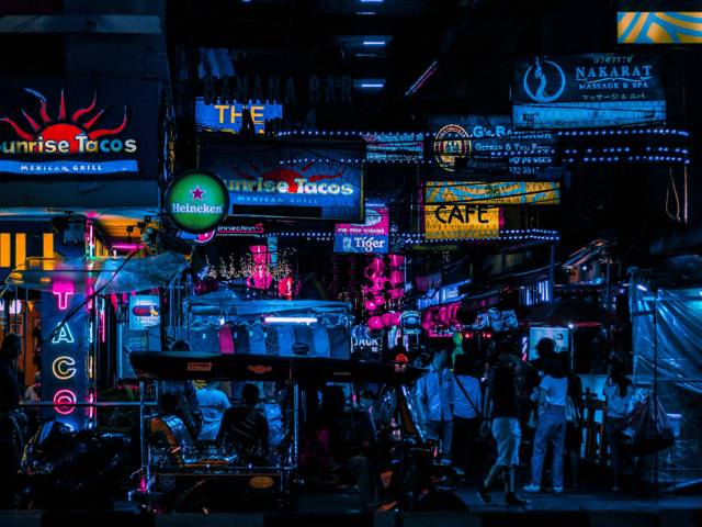 Avondmarkt in Bangkok