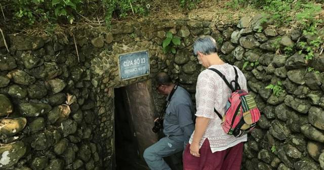 Van Hue: DMZ-tour met Vinh Moc-tunnels en Khe Sanh-basis