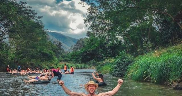 Pai: Tipsy Tubing met lokale dj's, gidsen en watersport