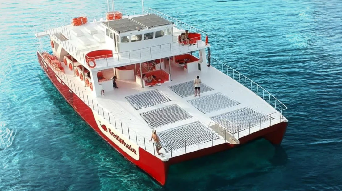Boracay Sunset Cruise met RedWhale Party Yacht